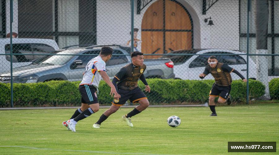 必一运动bsport体育无畏向前，力争登顶